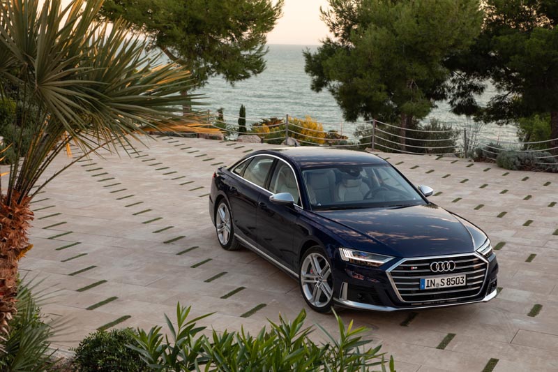 audi A8